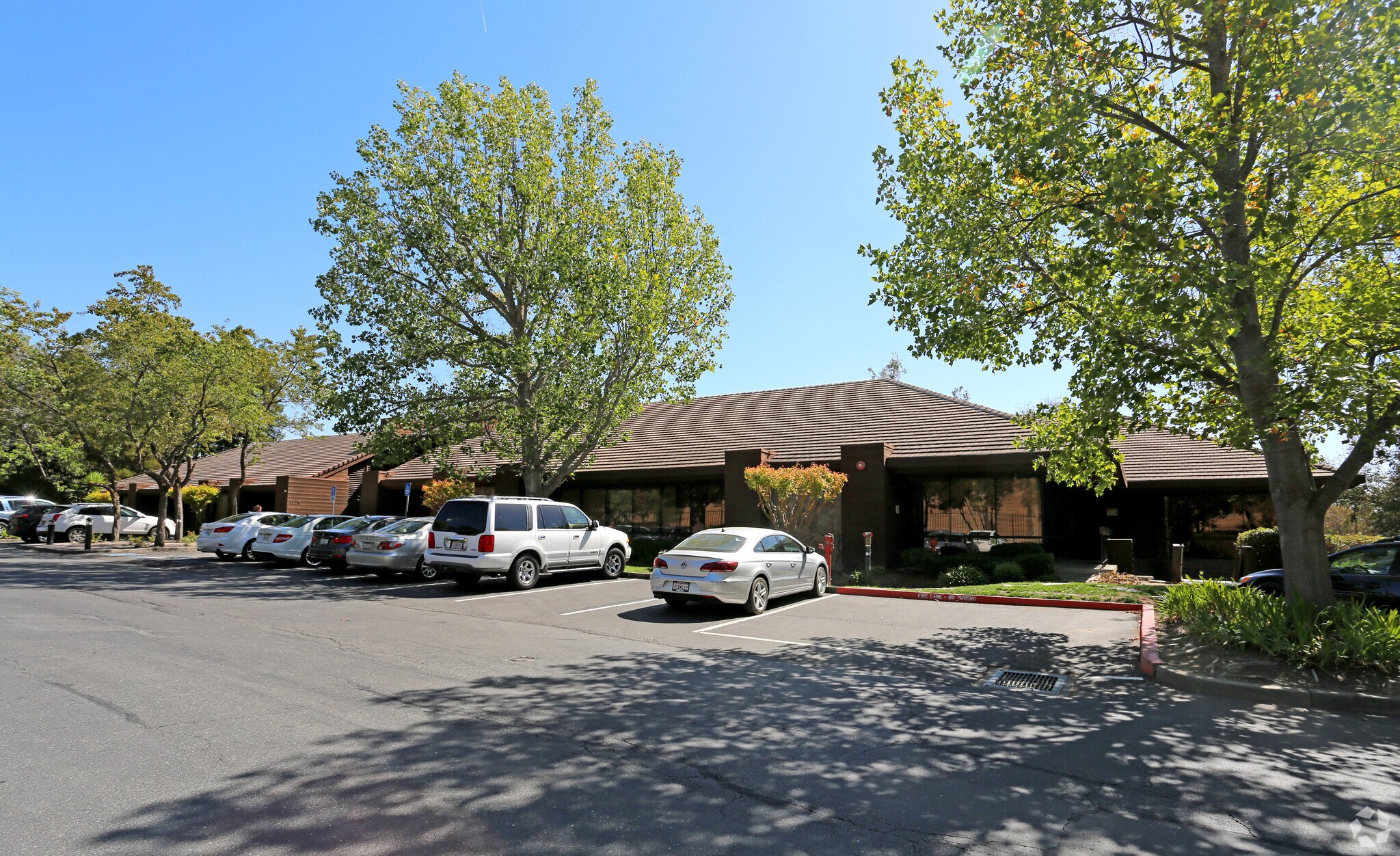 4125 Blackhawk Plaza Cir, Danville, CA à louer Photo du bâtiment- Image 1 de 5