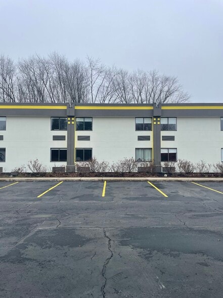3801 E Market St, Logansport, IN for sale - Building Photo - Image 2 of 6