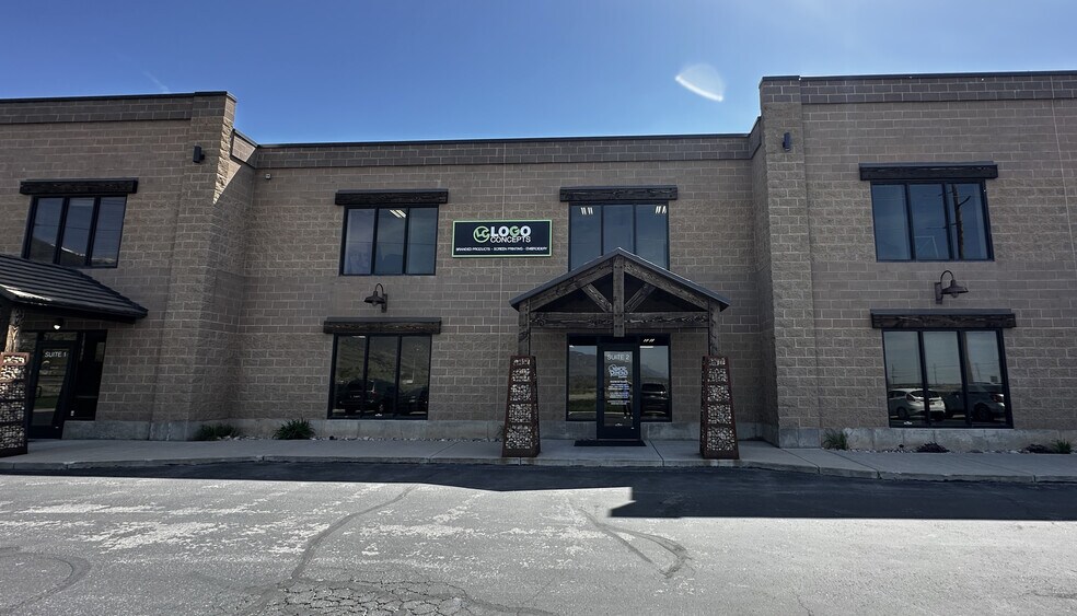 1265 W 1275 N, Centerville, UT à louer - Photo du bâtiment - Image 2 de 9