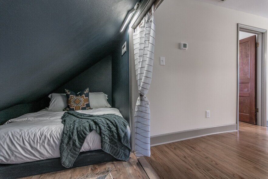 7159 Whites Creek Pike, Joelton, TN à louer - Photo du bâtiment - Image 3 de 26