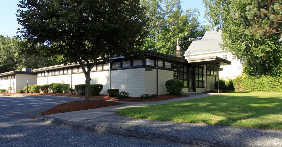 114 Water St, Milford, MA for lease - Building Photo - Image 1 of 7