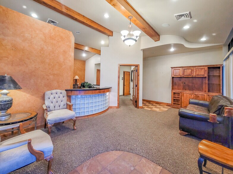 1455 S 500 W, Bountiful, UT à louer - Photo intérieure - Image 3 de 12