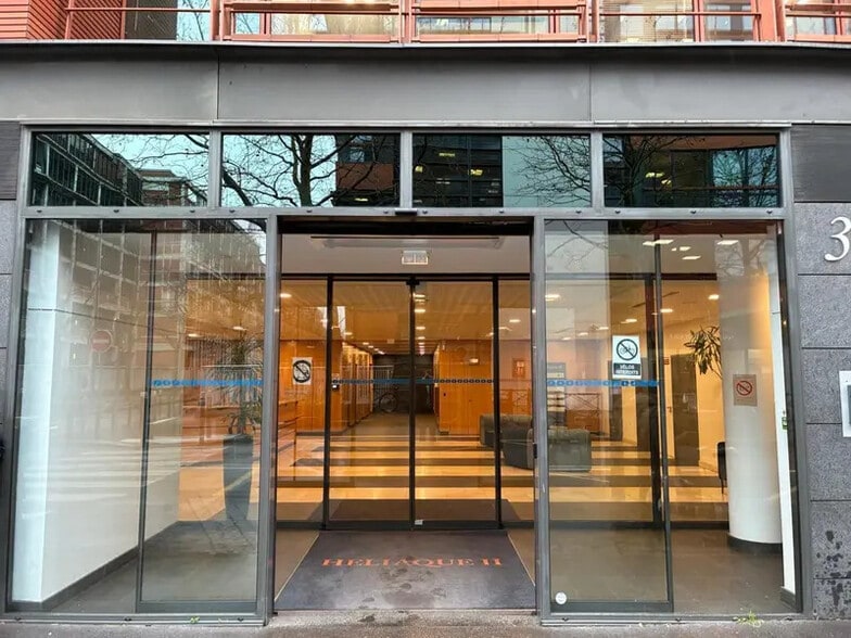 38 Rue Cuvier, Montreuil à louer - Hall d’entrée - Image 3 de 5
