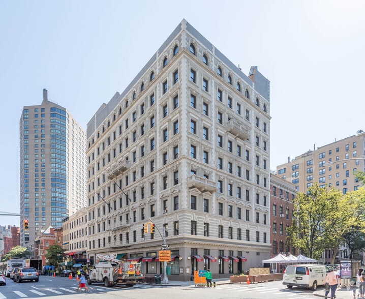1295 Madison Ave, New York, NY à louer - Photo du bâtiment - Image 1 de 4