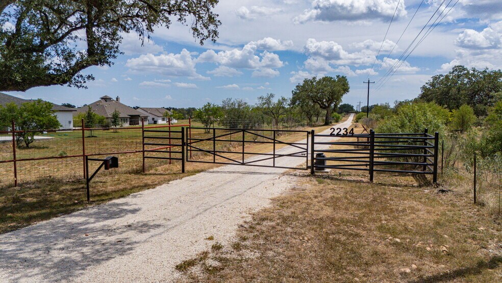 2234 Highway 90 w, Castroville, TX for sale - Building Photo - Image 2 of 78