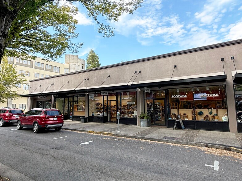 181 E Broadway, Eugene, OR à louer - Photo du bâtiment - Image 2 de 6