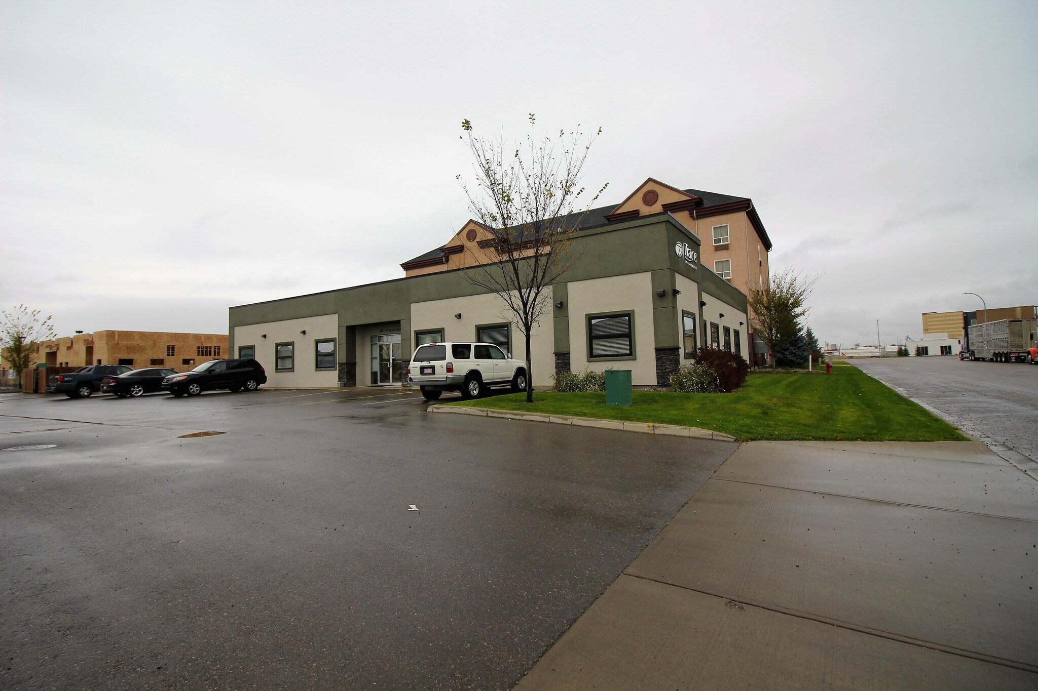 320 41st St S, Lethbridge, AB for sale Building Photo- Image 1 of 1