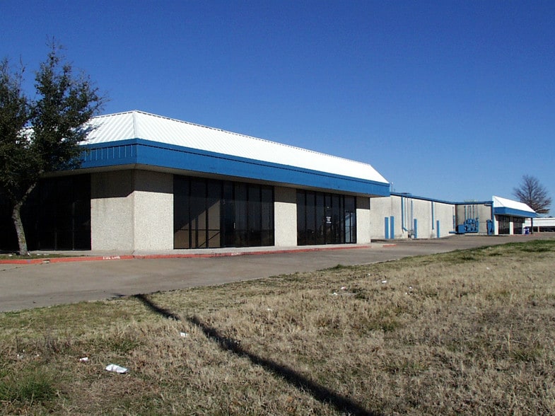 2200 Los Rios Blvd, Plano, TX for lease - Building Photo - Image 2 of 14