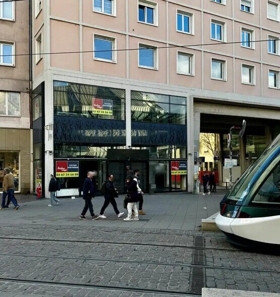 Commerce de détail dans Strasbourg à louer - Photo du bâtiment - Image 2 de 21