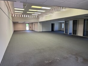 102 N Broad St, Winder, GA for lease Interior Photo- Image 2 of 3