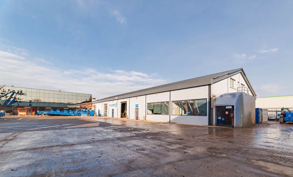 11 Rue Pierre Curie, Gonesse for lease Building Photo- Image 1 of 16