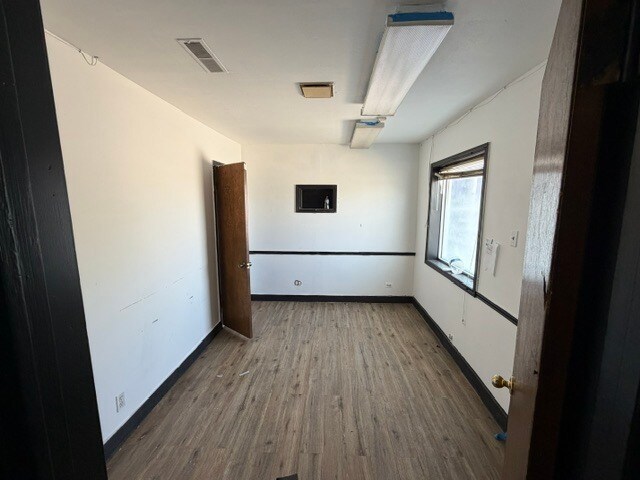 41 Lyon Ave, Kansas City, KS à louer - Photo intérieure - Image 3 de 8