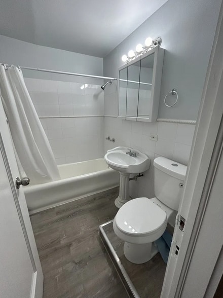 8503 S Drexel Ave, Chicago, IL for sale - Building Photo - Image 3 of 5