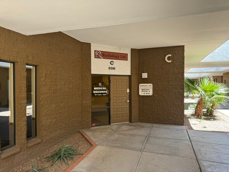 6516-6522 E Carondelet Dr, Tucson, AZ à louer - Photo principale - Image 1 de 6