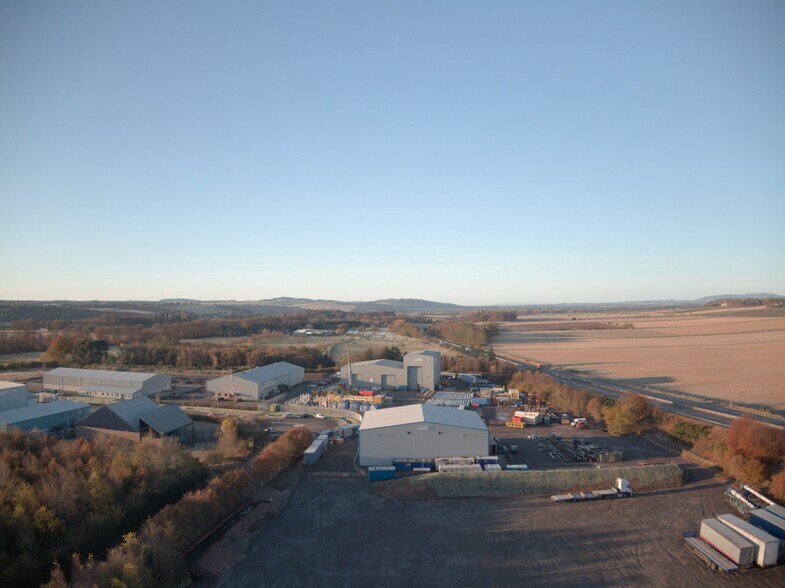 West Rd, Brechin à louer - Photo du bâtiment - Image 2 de 2