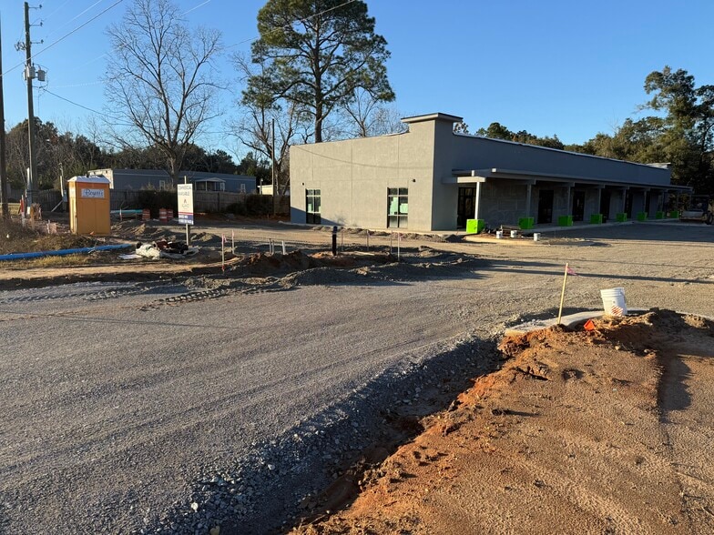 5950 9 Mile, Pensacola, FL for lease - Building Photo - Image 2 of 5