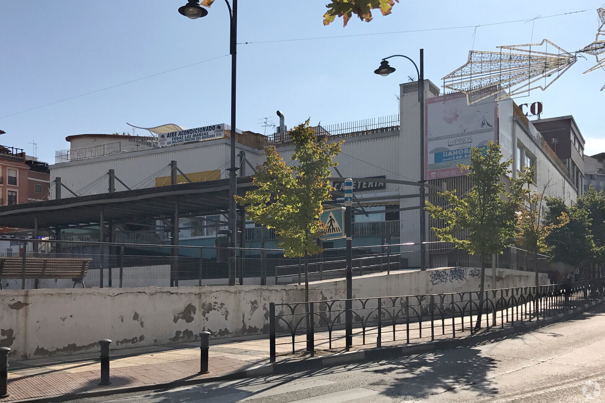Retail in Arganda del Rey, Madrid for lease Primary Photo- Image 1 of 4
