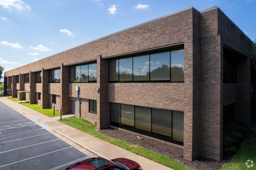 5900 E Ben White Blvd, Austin, TX for lease - Primary Photo - Image 1 of 15