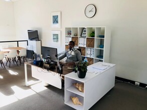 20-28 Maddox St, Alexandria à louer Photo intérieure- Image 2 de 3