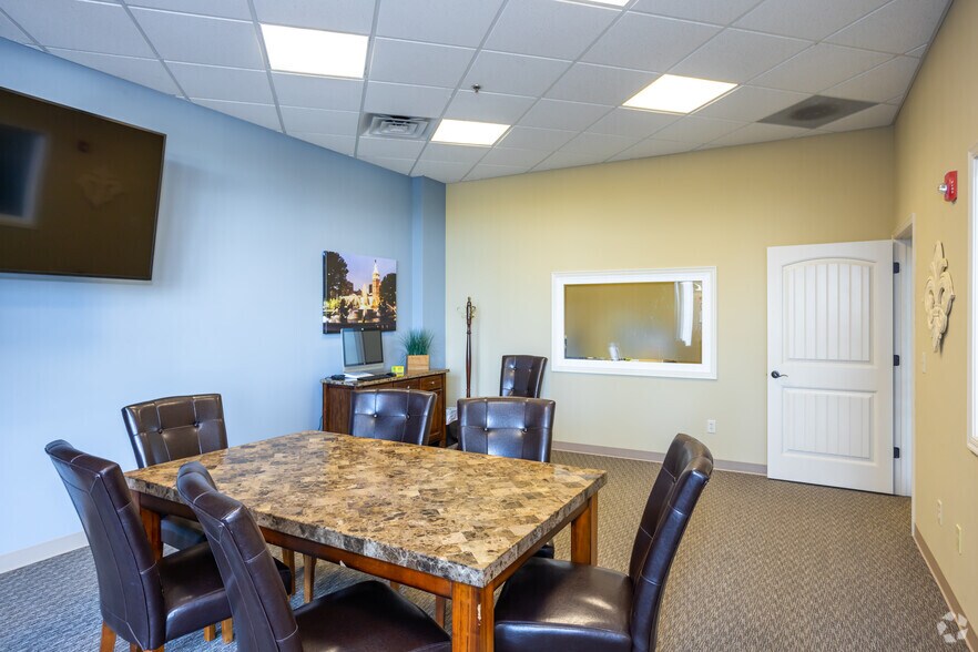 6903 W 135th St, Overland Park, KS à louer - Photo intérieure - Image 3 de 30