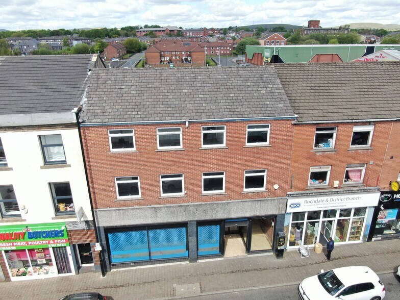93-95 Yorkshire St, Rochdale à louer - Photo du bâtiment - Image 3 de 5