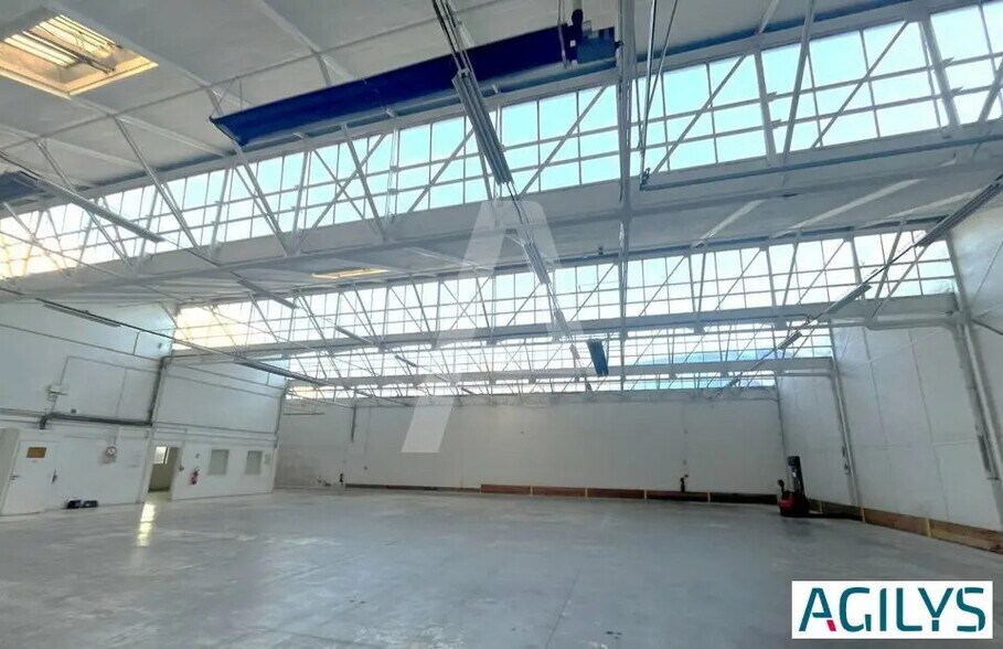 Flex dans Massy à louer - Photo du bâtiment - Image 1 de 11