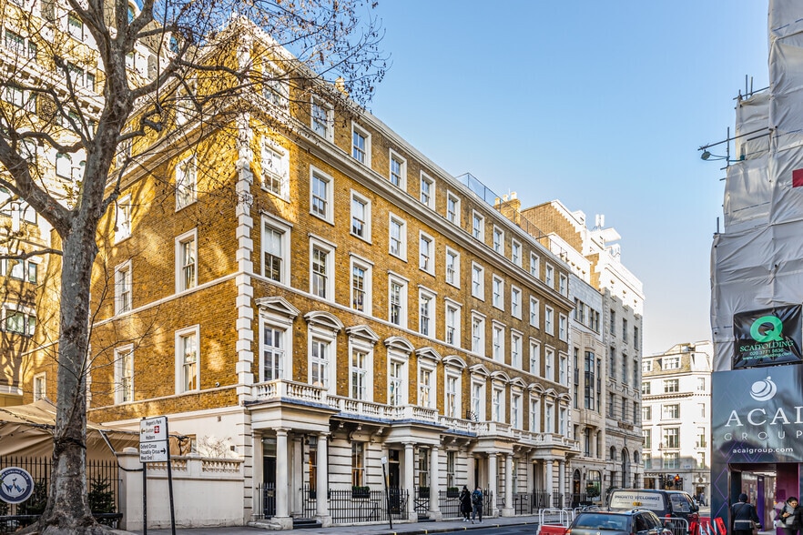 6-10 Cavendish Pl, London for lease - Primary Photo - Image 1 of 5