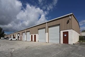 Plus de détails pour 5307 East Ave, Mangonia Park, FL - Industriel à louer