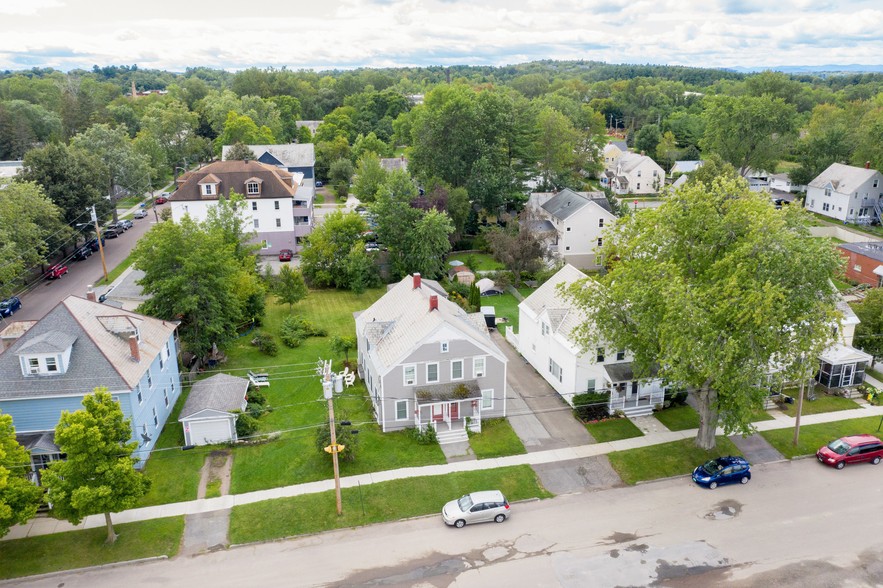 57-59 & 57A Lakeside Ave, Burlington, VT à vendre - Photo principale - Image 1 de 1