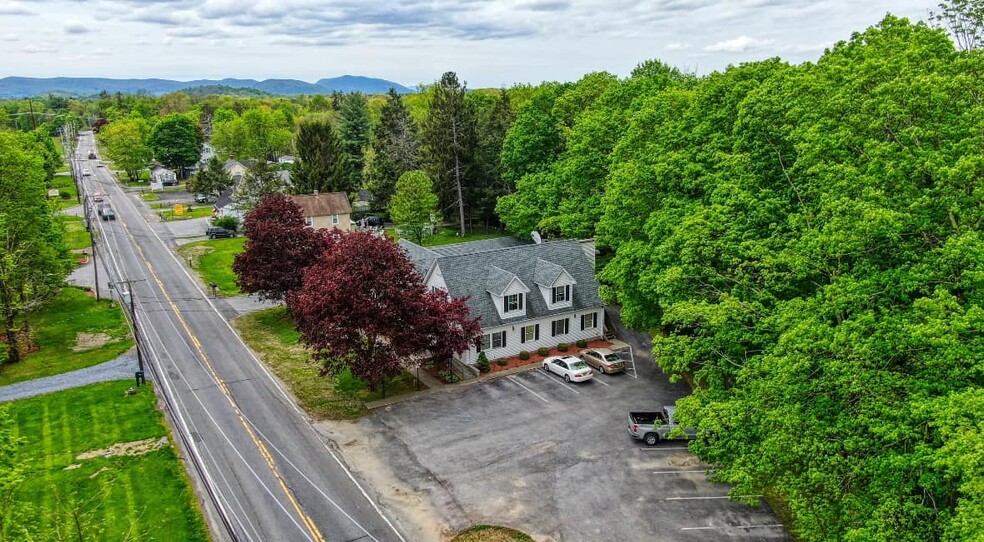 1035 Route 82, Hopewell Junction, NY à vendre - Photo du bâtiment - Image 1 de 1