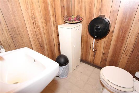 315 N Bridge St, Enterprise, KS à vendre - Photo du bâtiment - Image 2 de 19