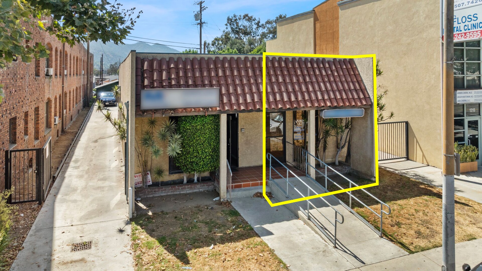 1217 S Central Ave, Glendale, CA à vendre Photo du bâtiment- Image 1 de 1