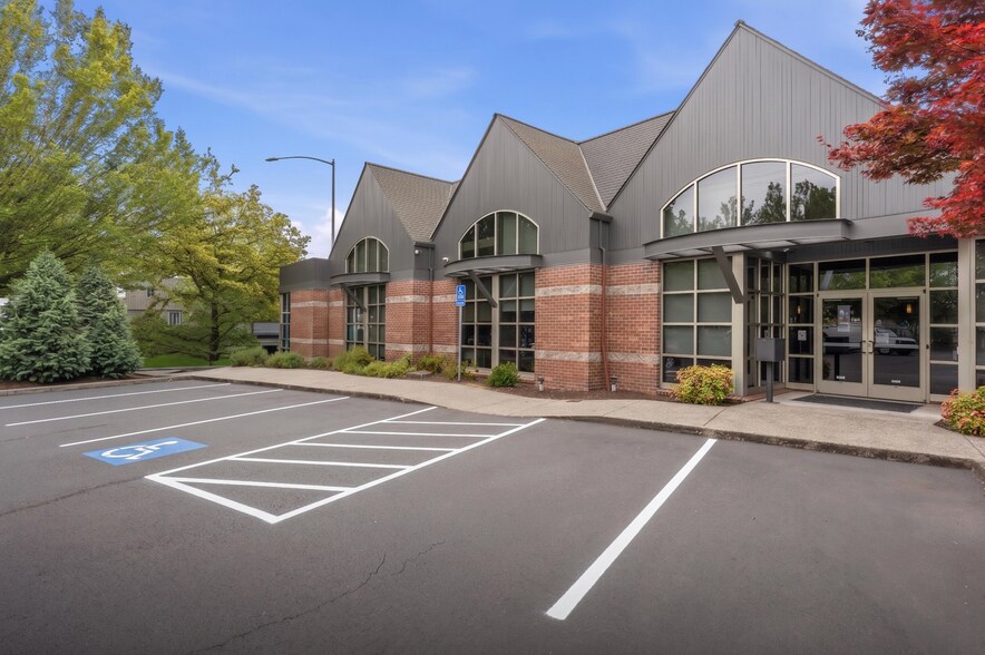 250 Division St NE, Salem, OR à vendre - Photo du bâtiment - Image 3 de 26