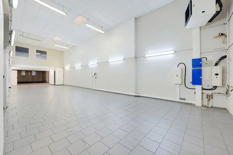 Flex dans Courbevoie à louer - Photo intérieure - Image 3 de 15