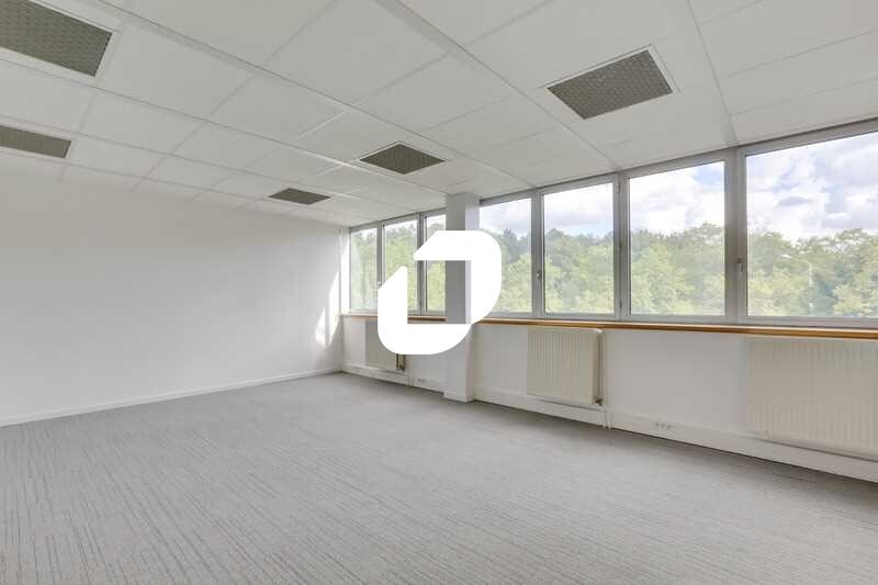 Bureau dans Évry-Courcouronnes à louer - Photo intérieure - Image 2 de 9