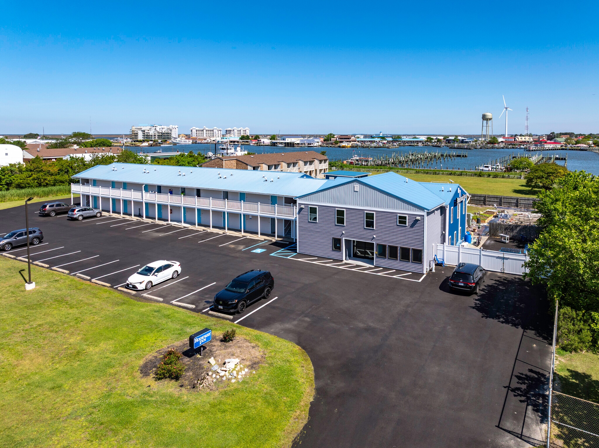 700 Norris Harbor Dr, Crisfield, MD for sale Primary Photo- Image 1 of 103