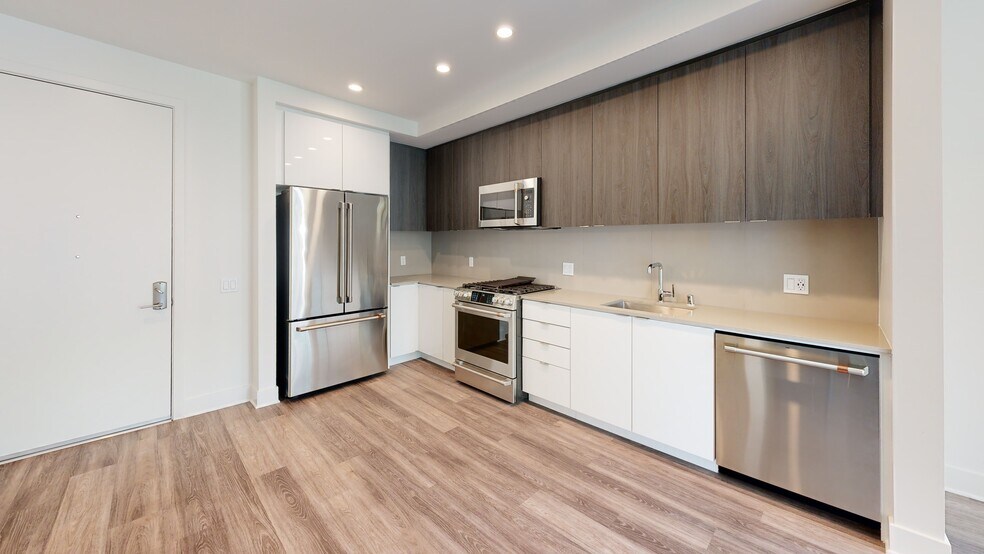 1750 N Glendale Blvd, Los Angeles, CA à vendre - Numérisation 3D de Matterport - Image 2 de 9
