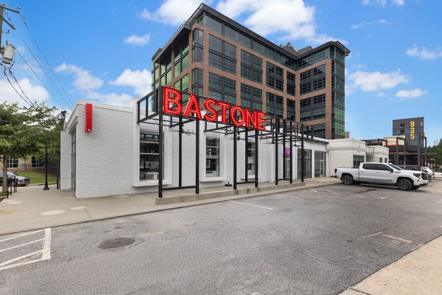 887-891 Howell Mill Rd NW, Atlanta, GA à louer - Photo du bâtiment - Image 2 de 12