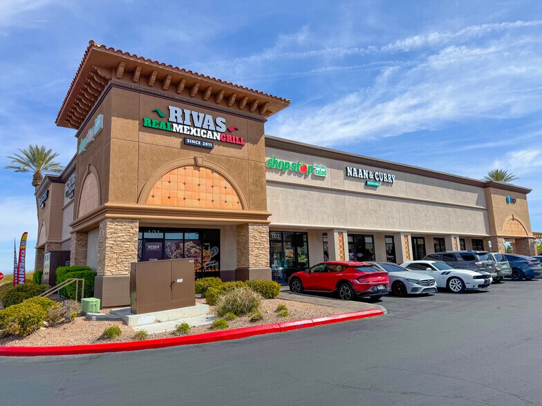 7415-7445 S Durango Dr, Las Vegas, NV à louer - Photo du bâtiment - Image 3 de 13