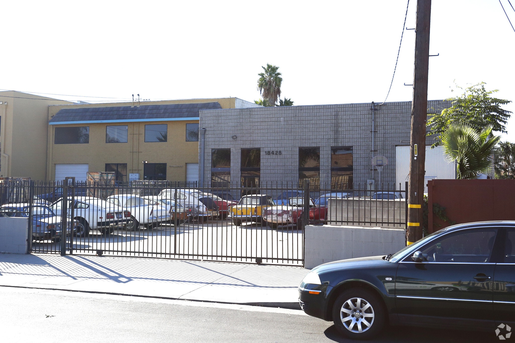 18428 Bryant St, Northridge, CA for lease Building Photo- Image 1 of 2