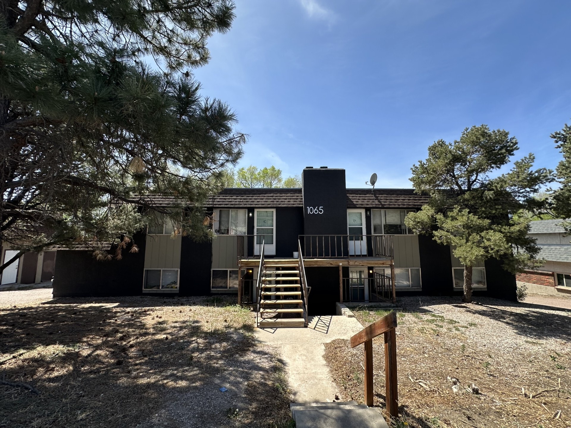 1065 Magnolia St, Colorado Springs, CO for sale Primary Photo- Image 1 of 61