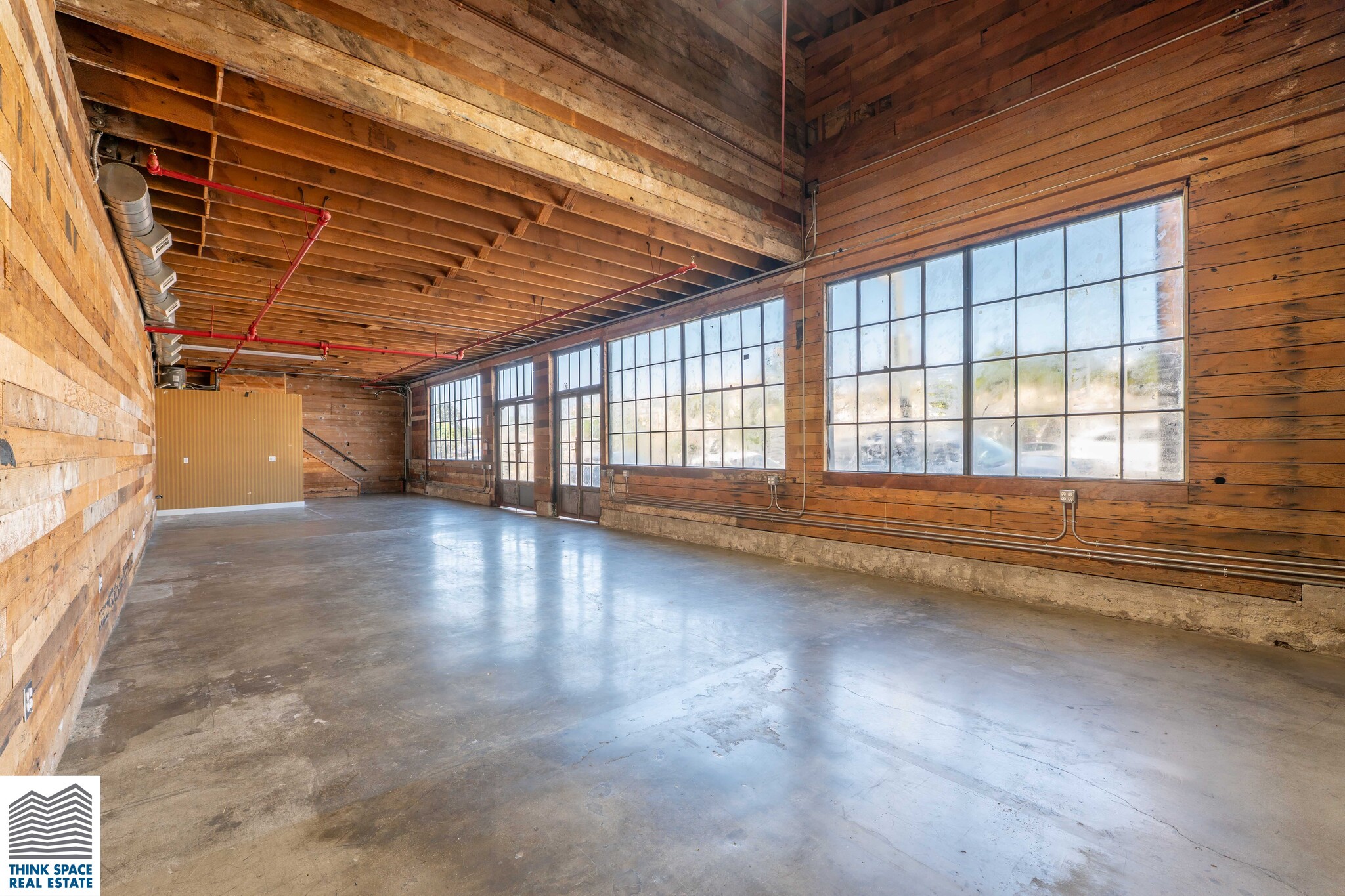 3364-3386 E Olympic Blvd, Los Angeles, CA à louer Photo intérieure- Image 1 de 11