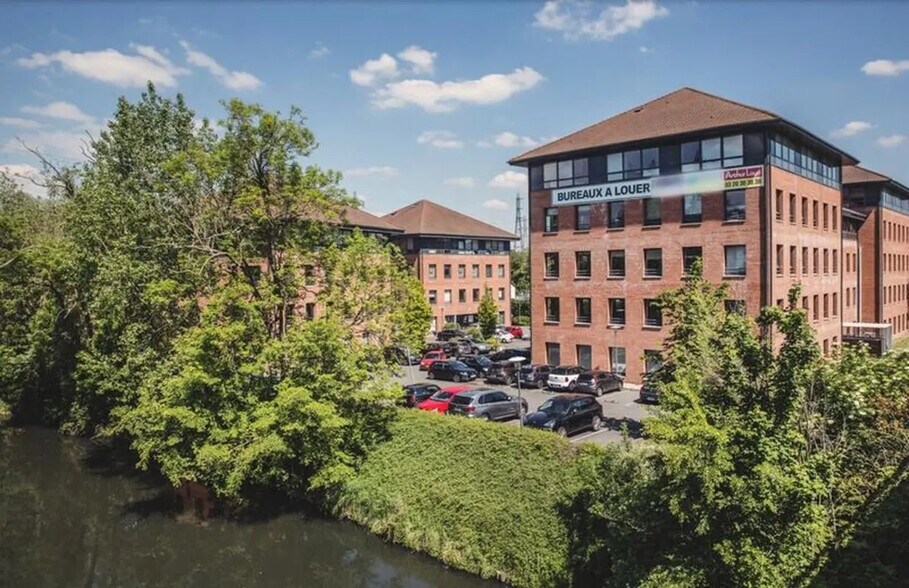 Office in Wasquehal for sale - Building Photo - Image 2 of 10