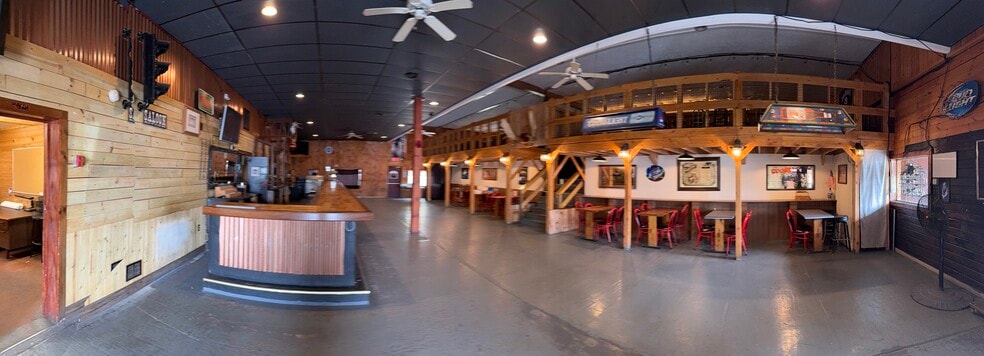 10 Ruth St, Vernon, NY for sale - Building Photo - Image 2 of 25