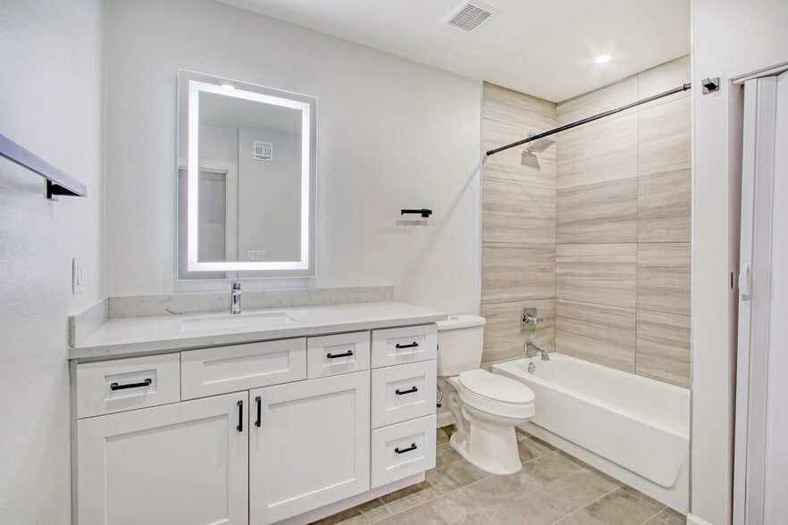 2635 N Hayden Rd, Scottsdale, AZ for sale - Building Photo - Image 3 of 6