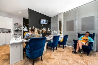 32 Brewer Road, Bentleigh for lease Interior Photo- Image 2 of 5