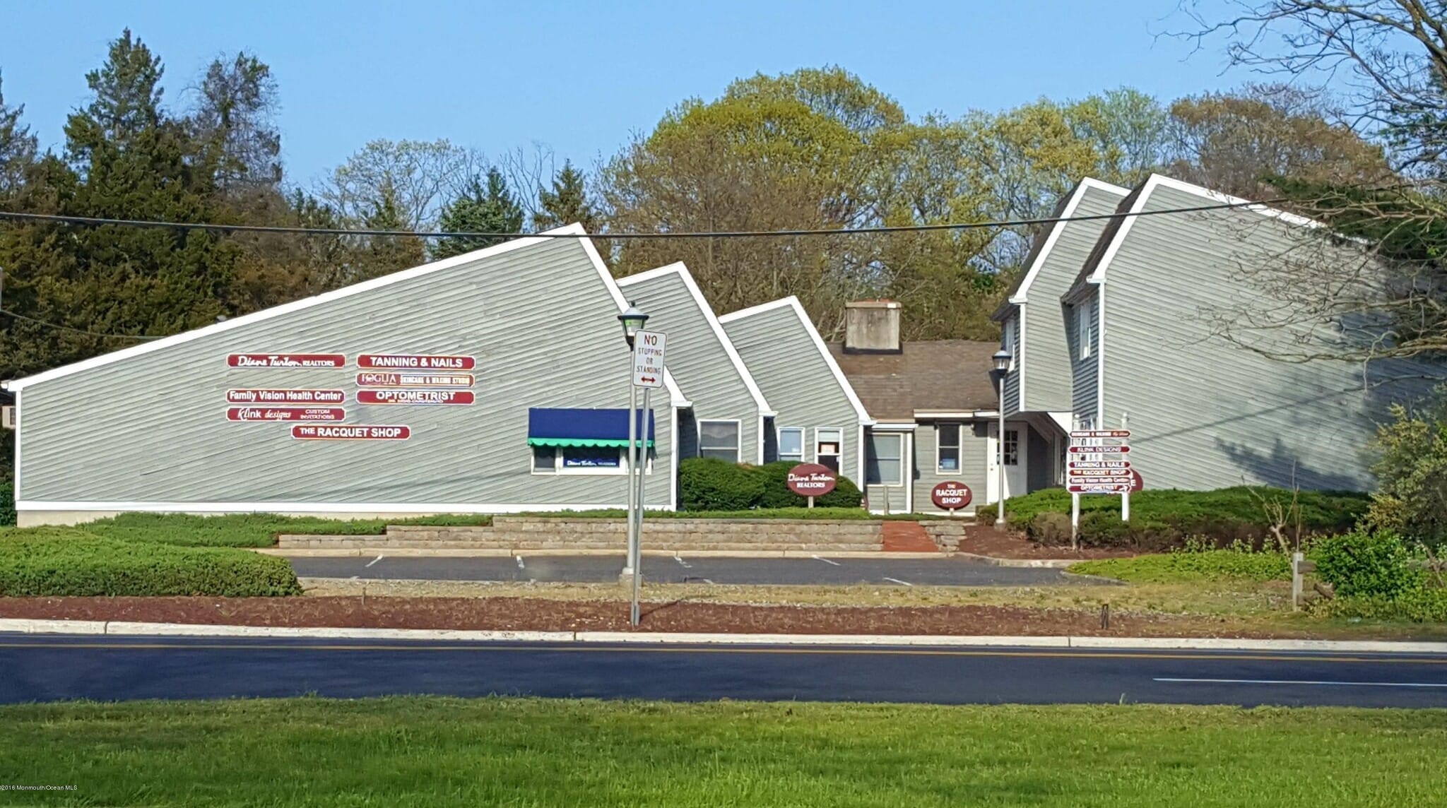 411 State Route 34 N, Colts Neck, NJ for lease Building Photo- Image 1 of 1