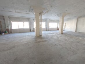 2252-2266 N Prospect Ave, Milwaukee, WI à vendre Photo intérieure- Image 2 de 3