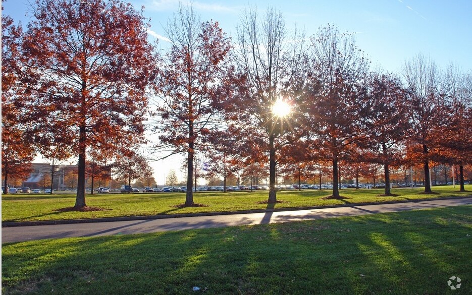 200 Hartsfield Centre Pky, Atlanta, GA for lease - Primary Photo - Image 1 of 5