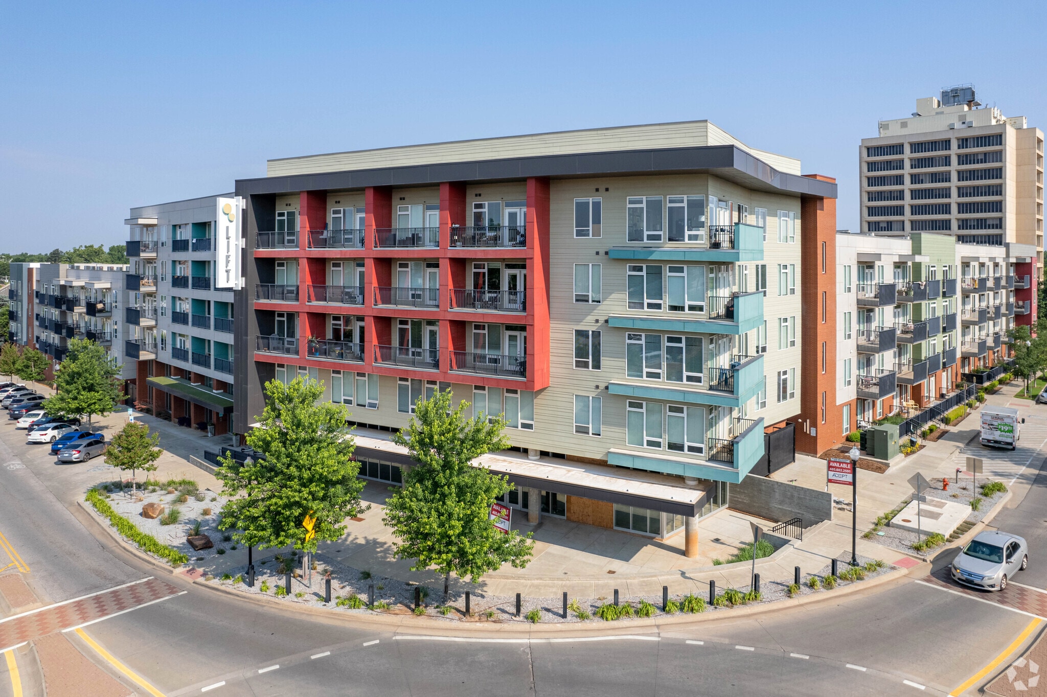 801 NW 10th St, Oklahoma City, OK à louer Photo principale- Image 1 de 46